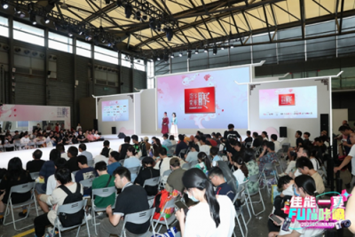 汉服的魅力 CJ洛裳华服·新秀大赛十分火热 汉服的魅力 CJ洛裳华服·新秀大赛十分火热